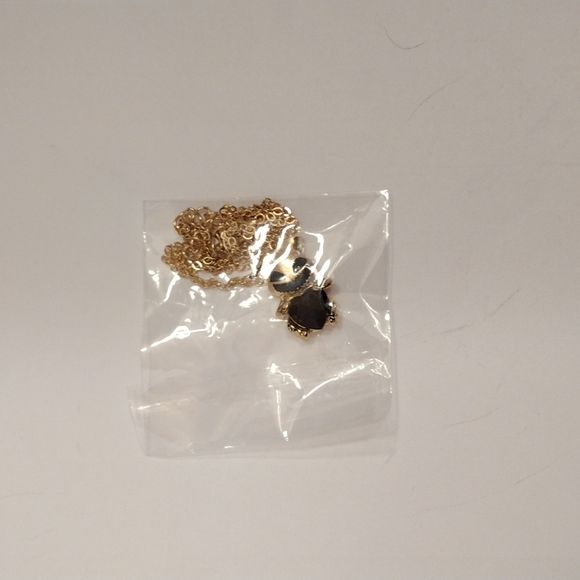 HP!! NWT Adorable Goth Gold Oogie Boogie Holding Purple Heart Necklace! - Picture 6 of 6